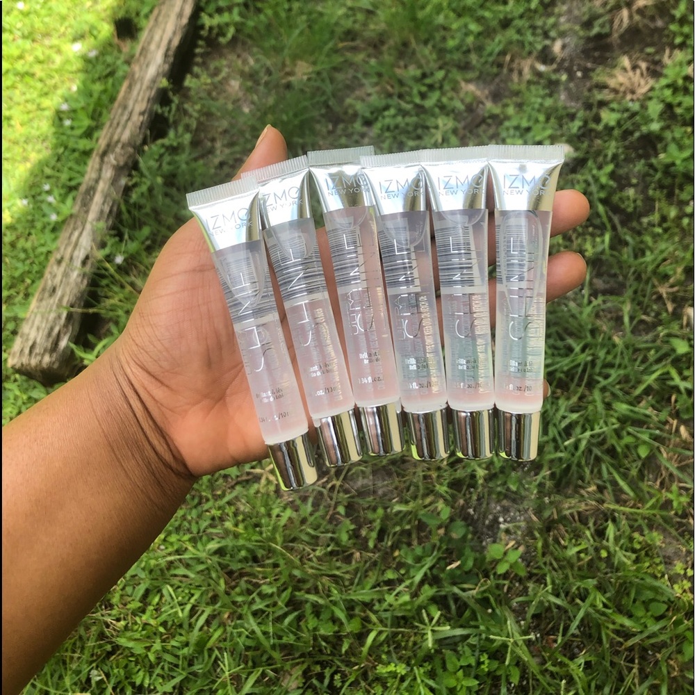 - Clear lipgloss lot of 3